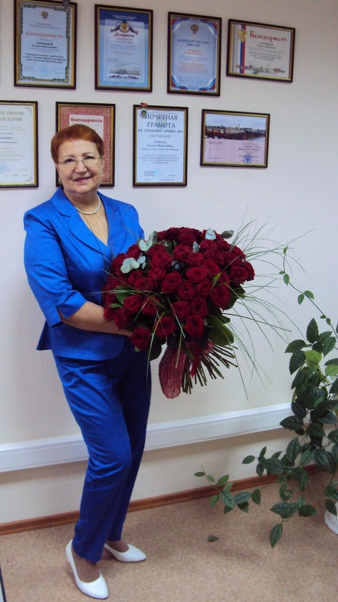 В день рожденья в своем кабинете.Фото из семейного архиаа