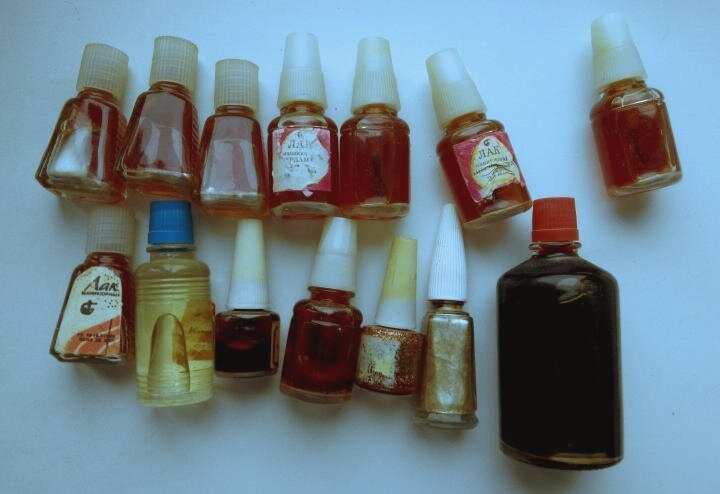 Лаки для ногтей