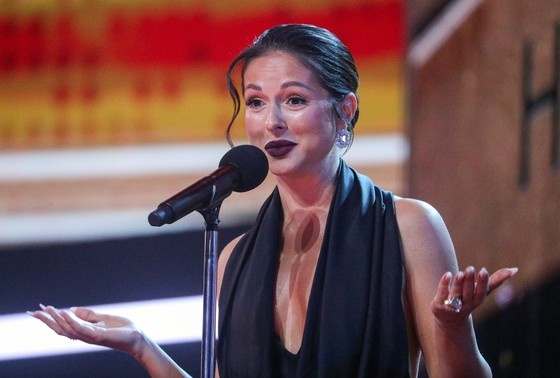    Нюша (Анна Шурочкина)