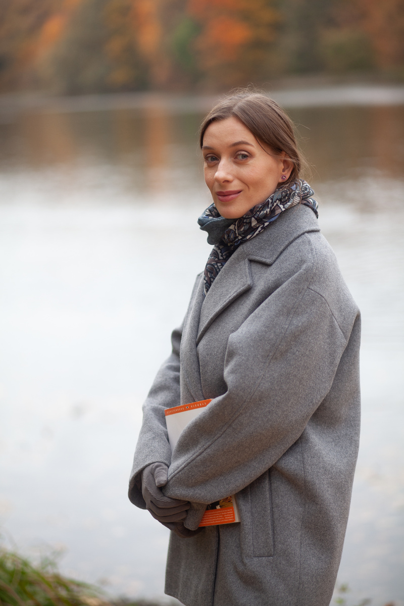 Алена Калистратова. Стилист, исследователь моды. Услуги и цены: alenakalistratova.ru Запись и сотрудничество: +7960 193 99 49 (Watsapp, Telegram)