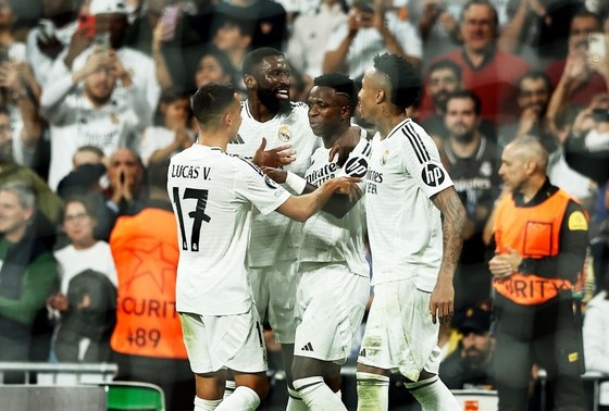    Игроки команды «Реал»