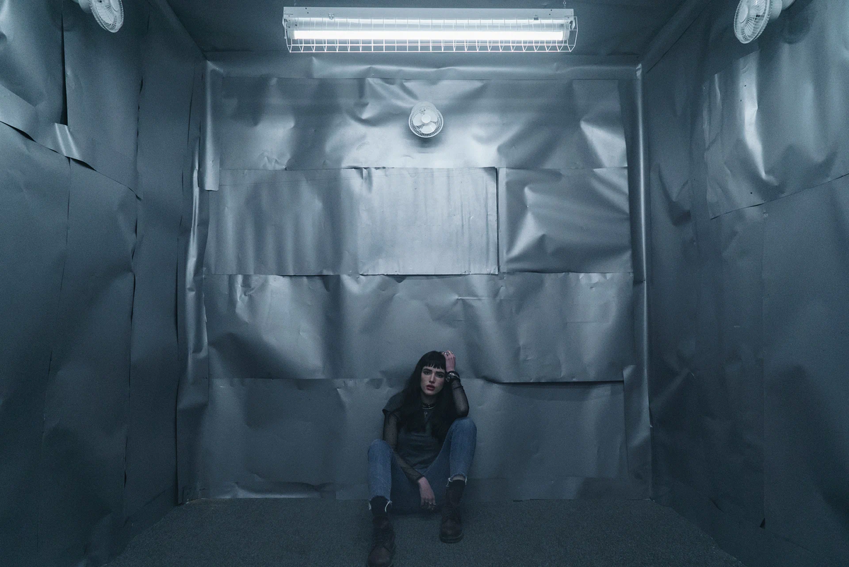 Свинцовая дурка для особо опасных.