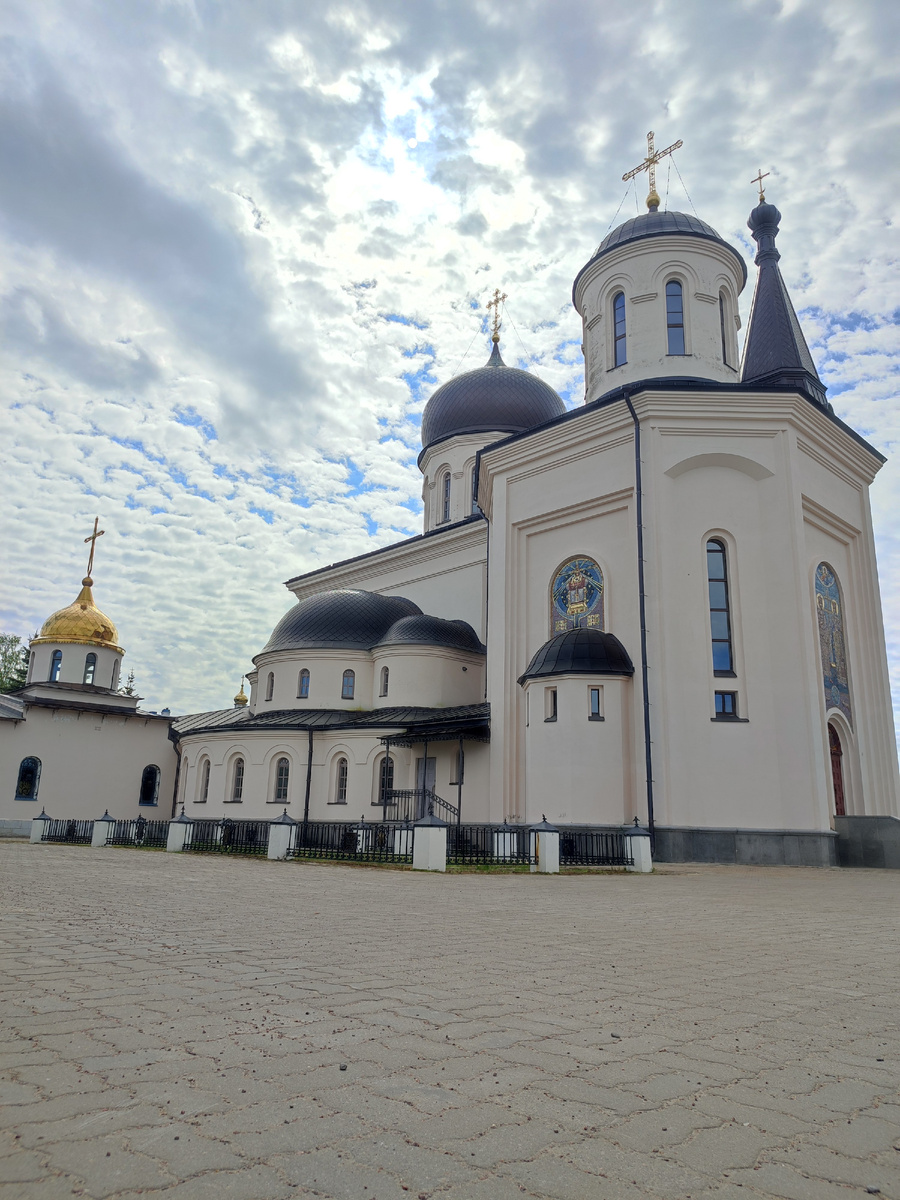 Константино-Еленинский монастырь