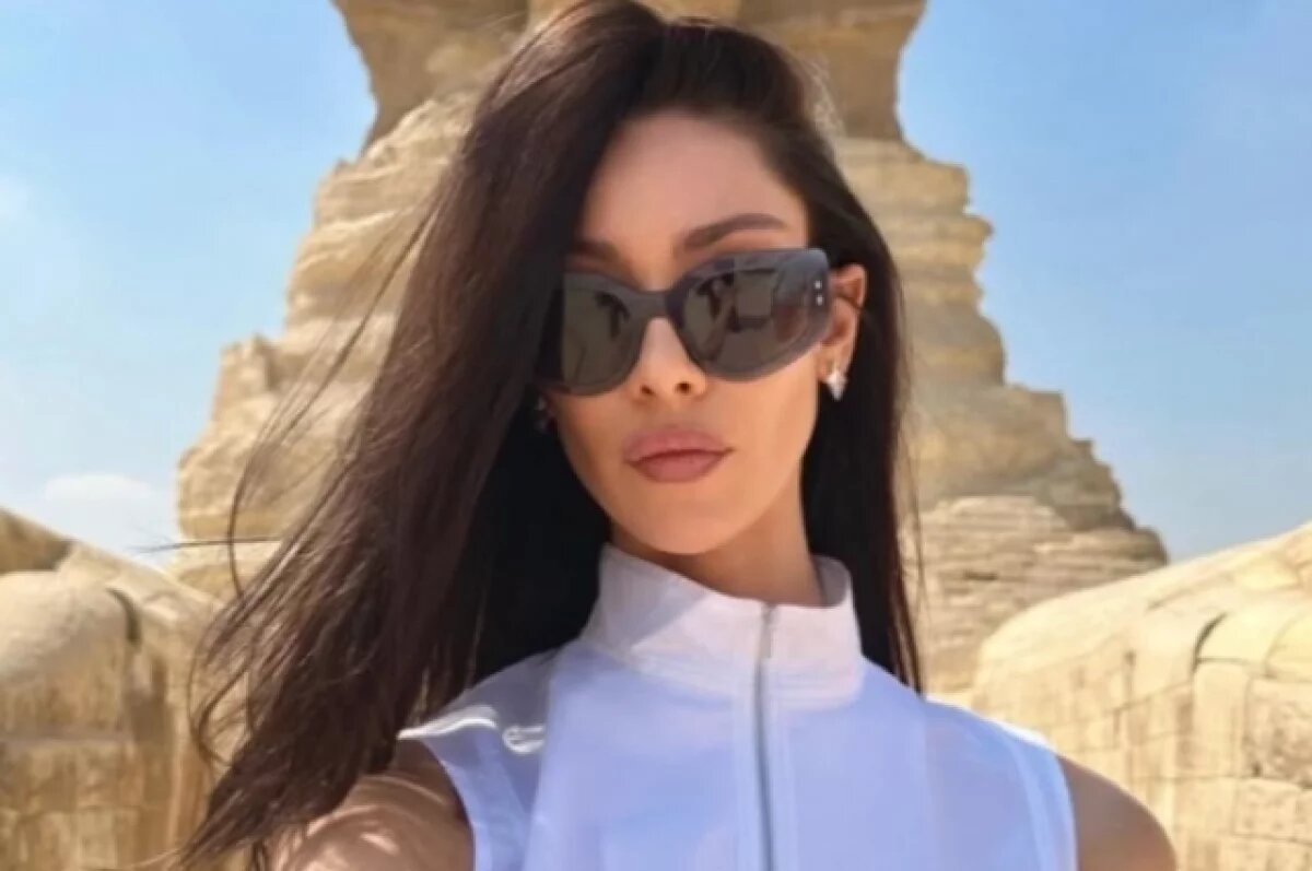    Ольга Степанченко (более известной как Оля Слово).