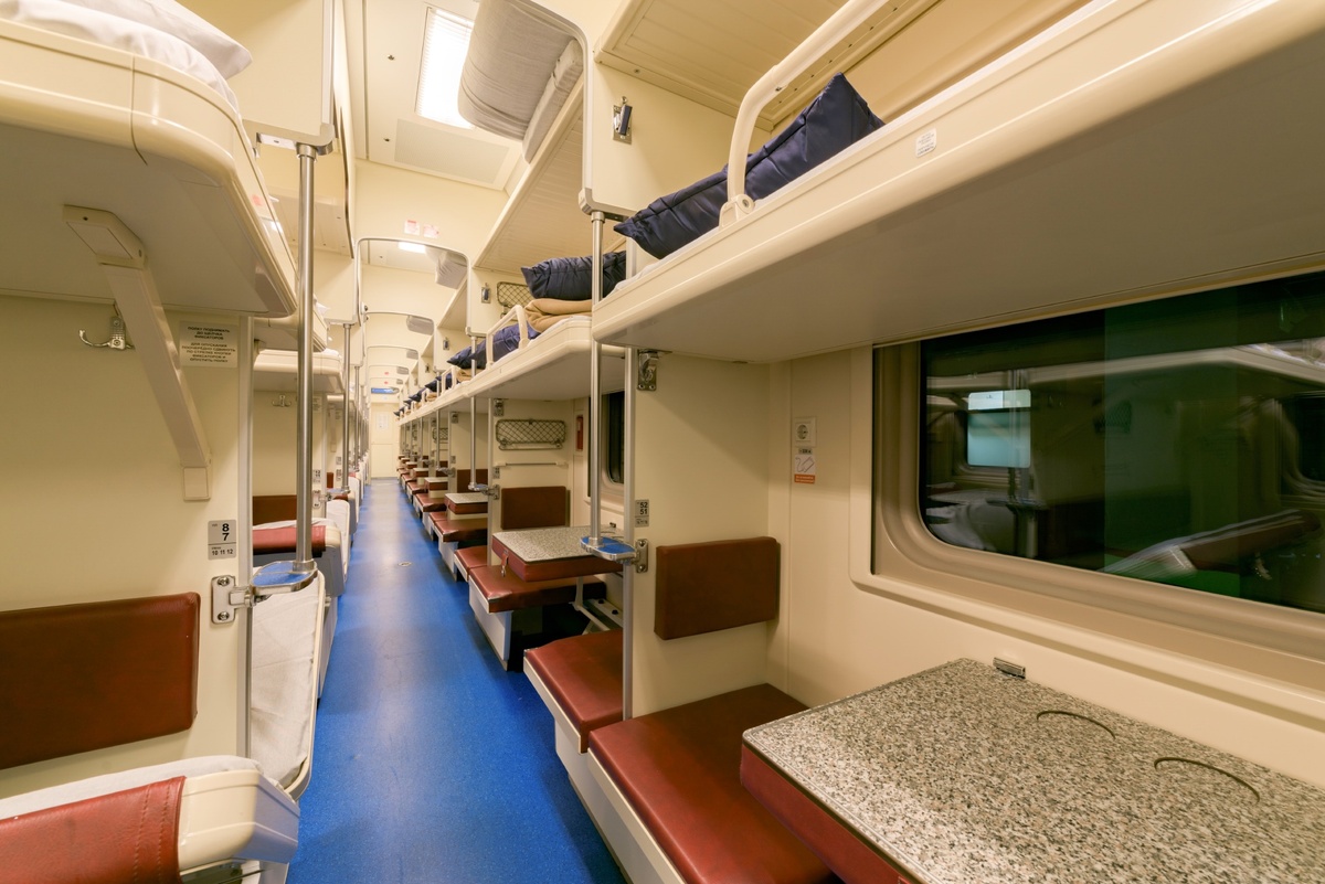 Плацкартный вагон в поезде «Таврия». Фото: ГСЭ