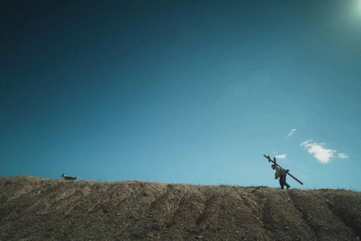 Кадр из фильма «Русский крест» 
