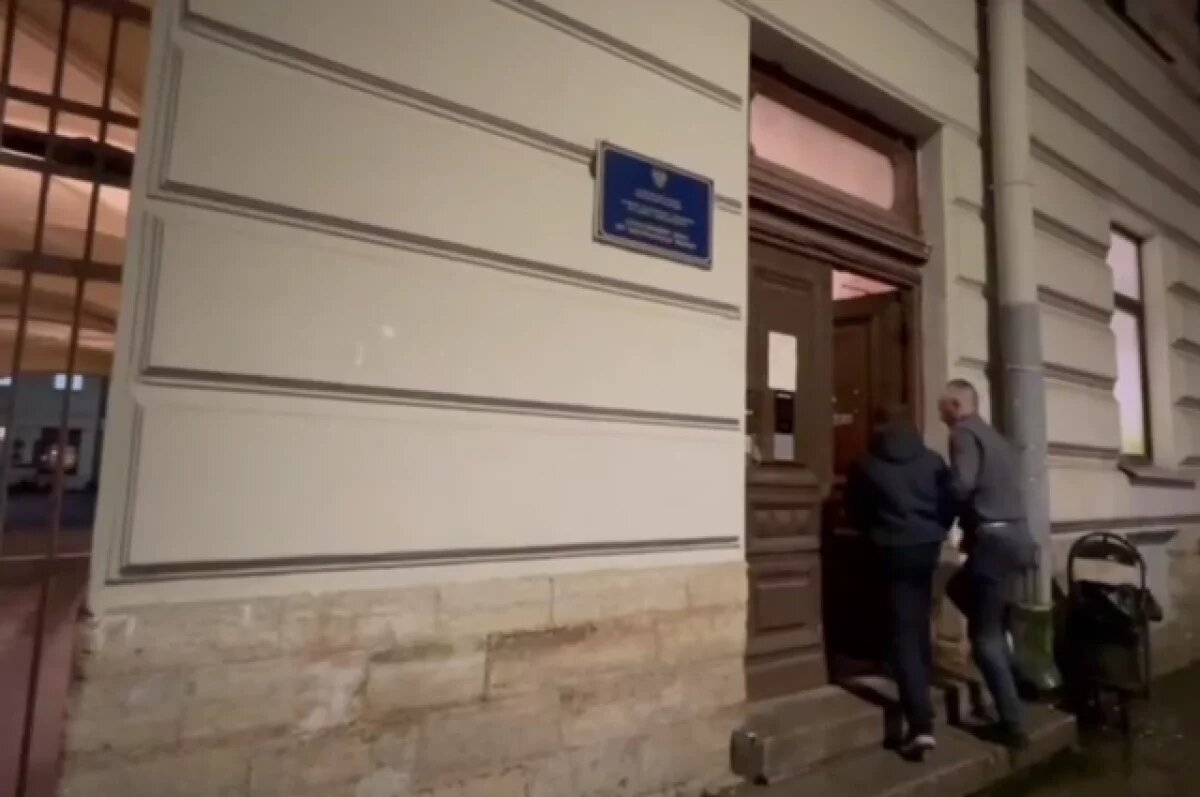    Подозреваемого задержали в городе Бологое.