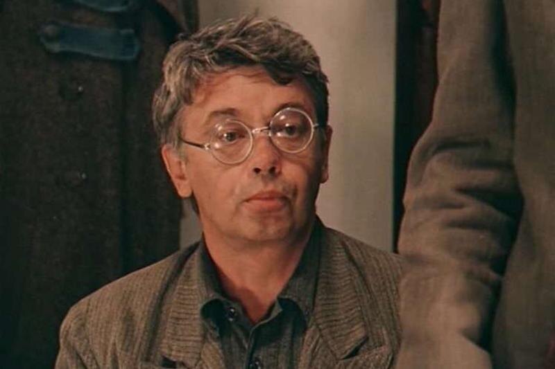    Кадр из фильма «Зеленый фургон» / «Одесская киностудия». Улица Александра Демьяненко расположена теперь в Октябрьском районе