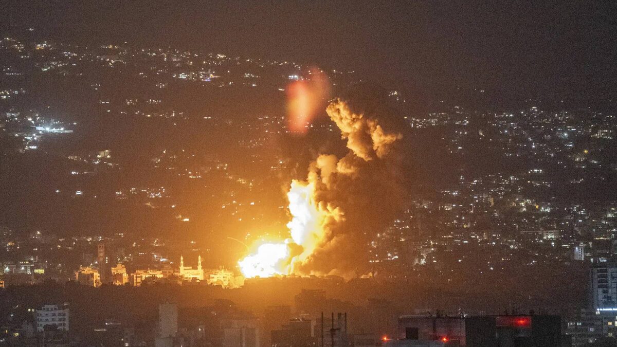 Взрывы в Тегеране. Источникhttps://rutube.ru/video/148c01c8a437204ad6545f04836ad970/