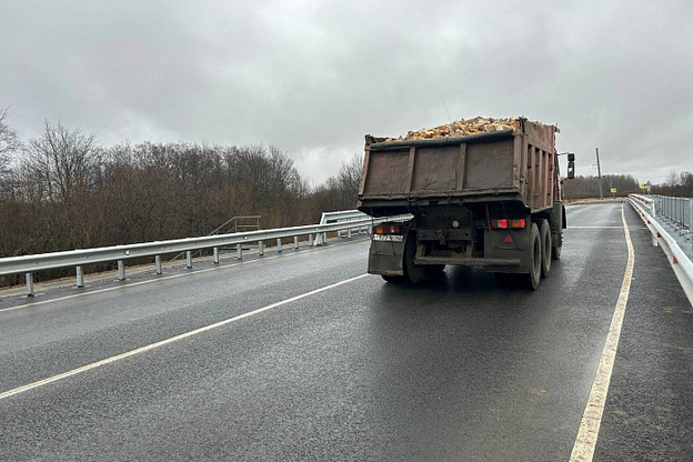    В Кирово-Чепецком районе отремонтировали мост через Филипповку