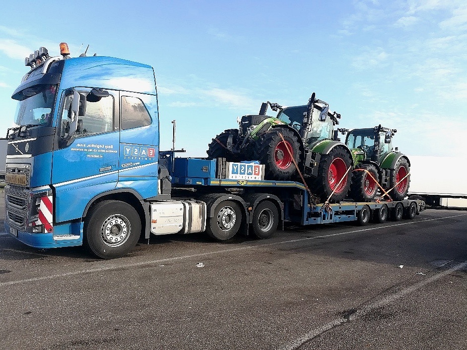 Что  нужно сделать, чтобы ваша негабаритная посылка прибыла в пункт назначения в целости и сохранности и не помялась в дороге? Обратитесь к профессионалам!Транспортировка негабаритных грузов имеет свои особенности. Прежде всего, давайте уточним, какие параметры относятся к категории негабаритных перевозок.