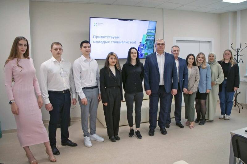    42 молодых специалиста пополнили ряды окружной больницы Нижневартовска