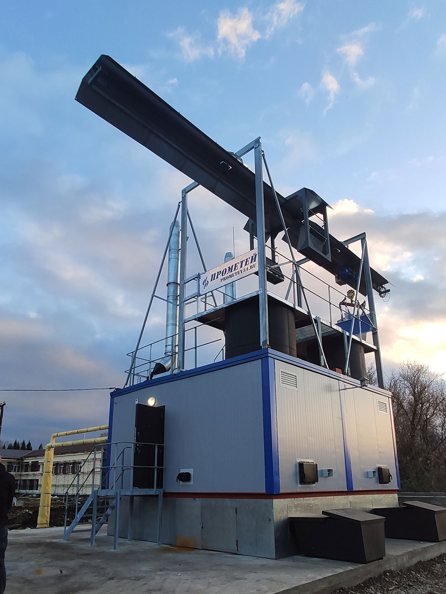 фото с сайта https://prometey54.ru/projects/sibirskiy-fo/modulnaya-kotelnaya-na-600kvt-v-s-dmitrievka-respubliki-altay/