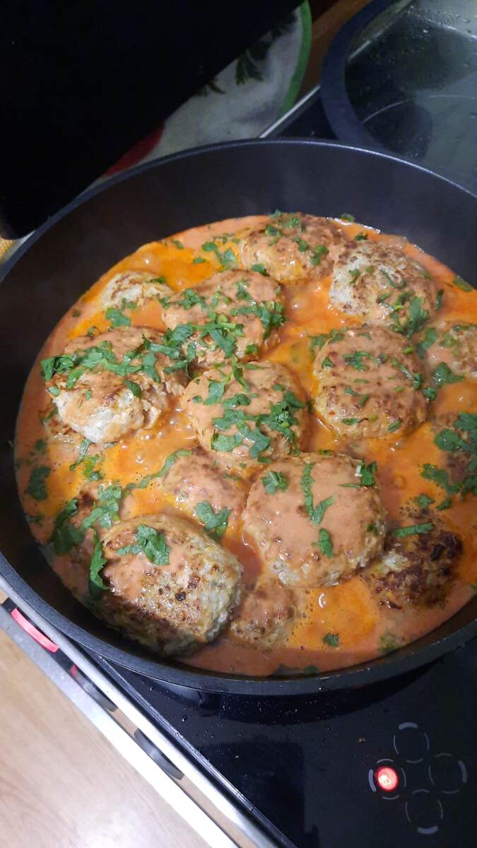 Сегодня на плите, но могу и в духовке. 