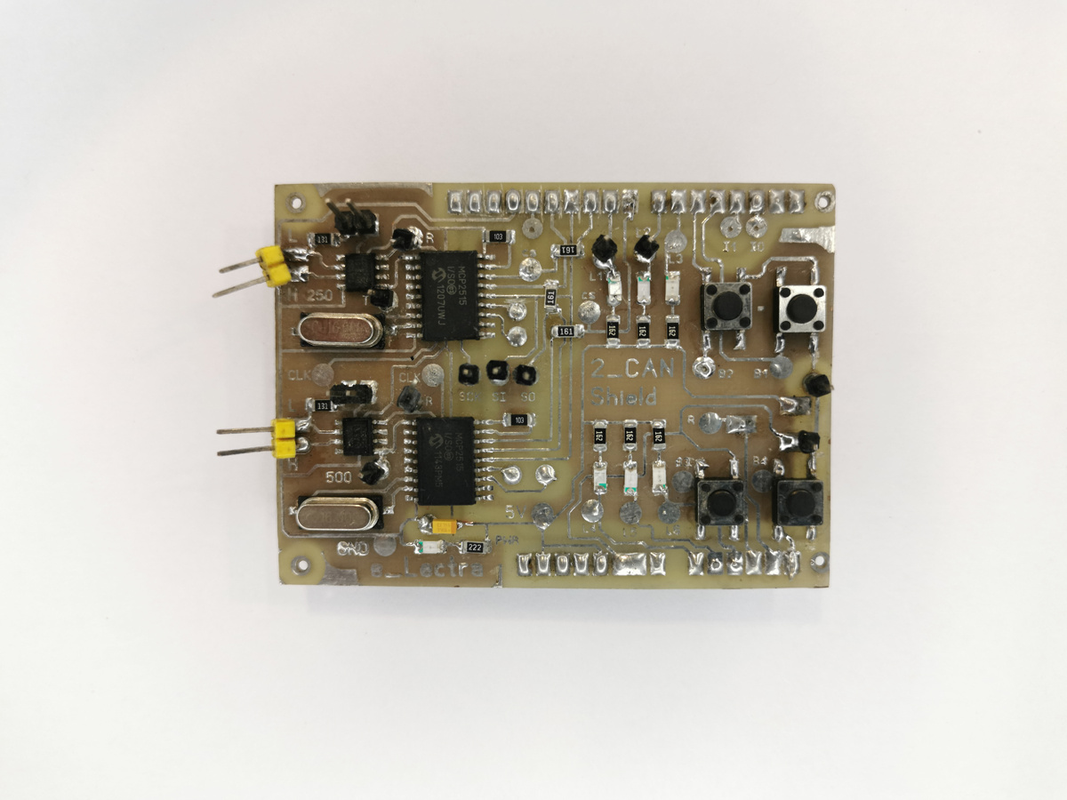 Шильд изрядно потрепало в процессе использования так как собрали его на скорую руку. 