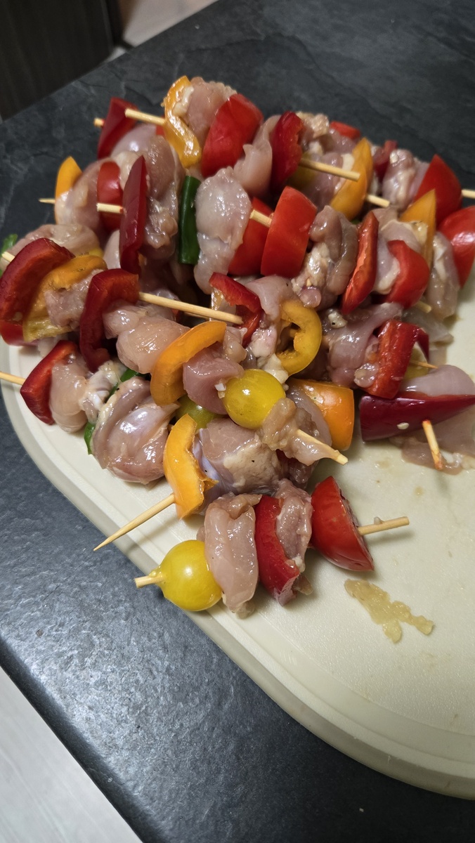 Шашлычки с курицей и овощами