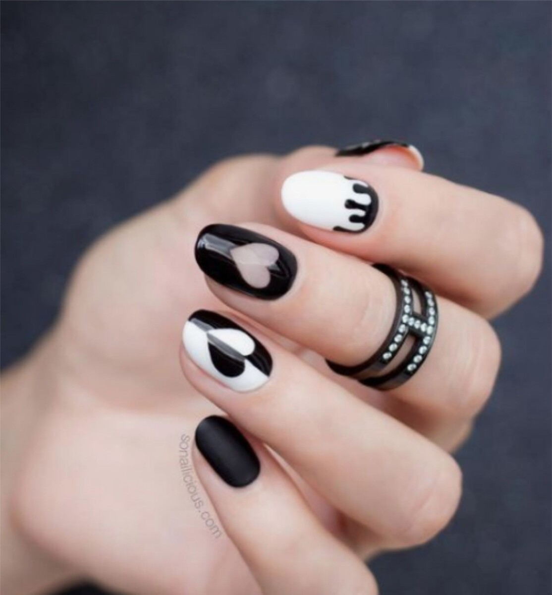 Nageldesign in Schwarz - 13 Ideen und Bilder für einzigartige Fingernägel Nagelk