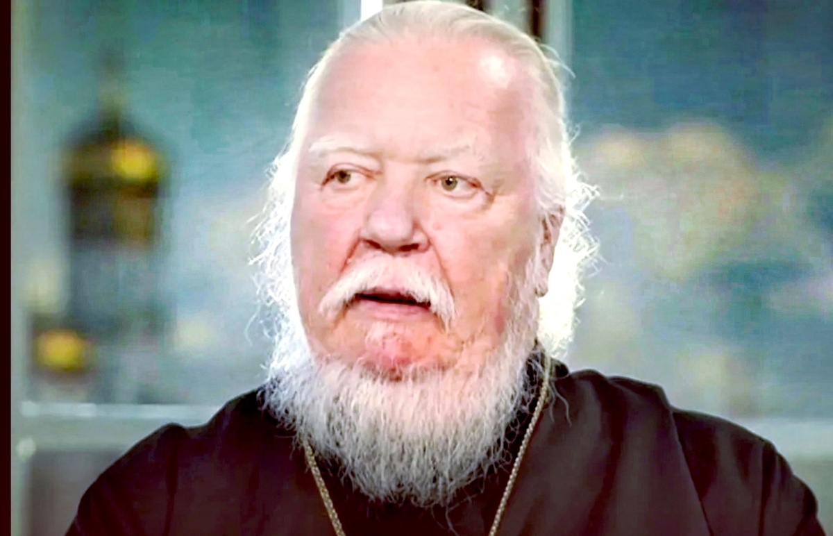 Димитрий Смирнов (07.03.1951 — 21.10.2020 гг.) — протоиерей, церковный и общественный деятель, проповедник, миссионер.