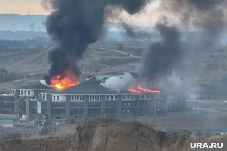 Чеченский университет спецназа атаковал дрон. Фото: Вконтакте / Новости Крыма - КрымPRESS / https://vk.com/crimeapressinfo