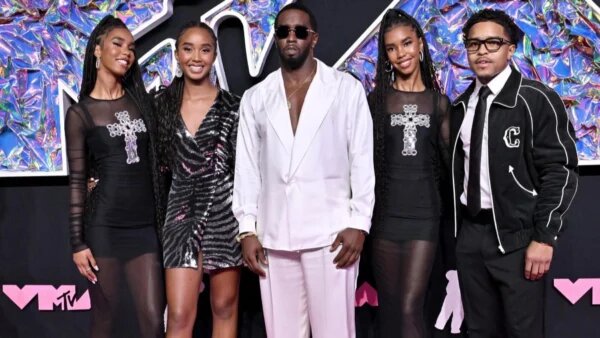    Пи Дидди с дочками. Фото: Супер.ру