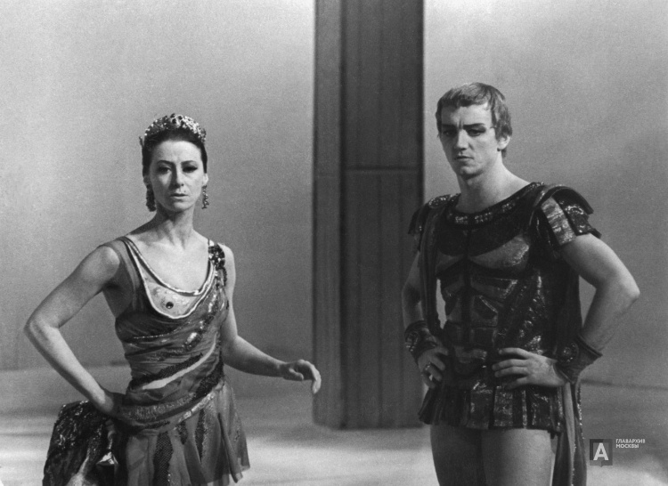    Солисты балета Большого театра СССР: Майя Плисецкая и Марис Лиепа. Фото: Б.Е. Вдовенко, 1975 год.