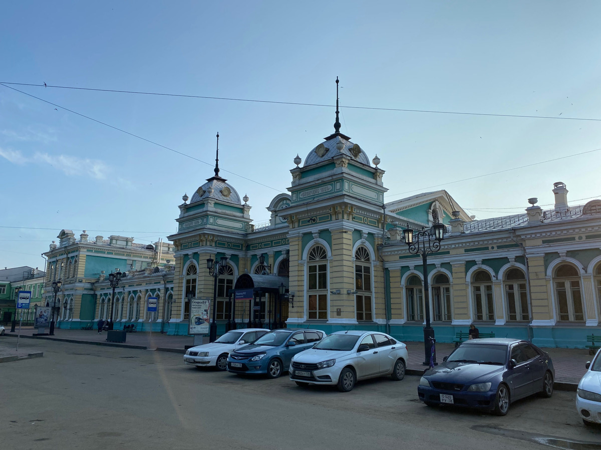 Иркутский железнодорожный вокзал