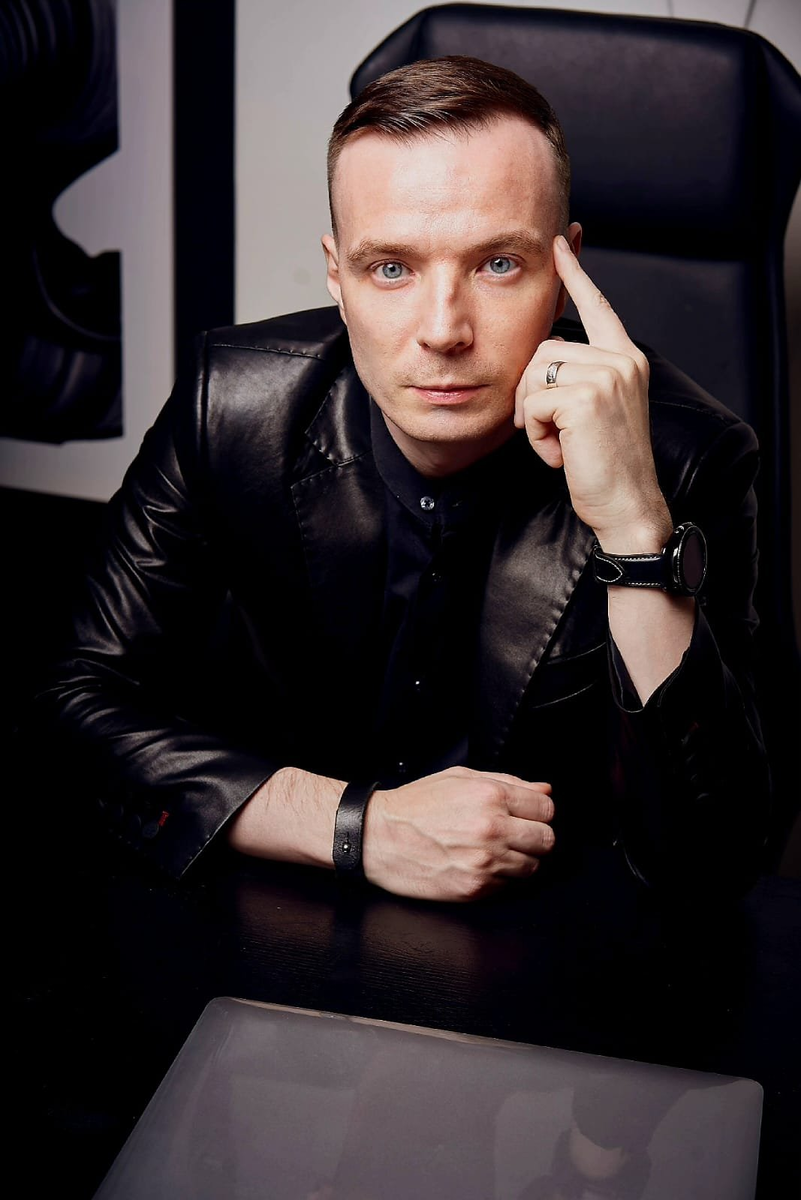 Астротиполог-нумеролог Дмитрий Шимко
