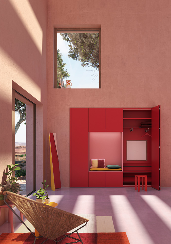 Вариант системы хранения CABIN с дверями двойного сложения в холле загородного дома. 