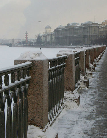 Набережная Невы...