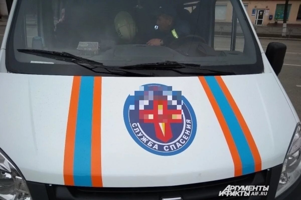    Погибшего под завалом рабочего в Перми извлекали спасатели