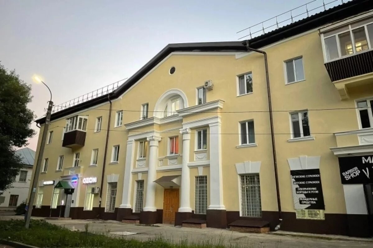    В Засвияжском районе восстановили исторический облик «сталинки»