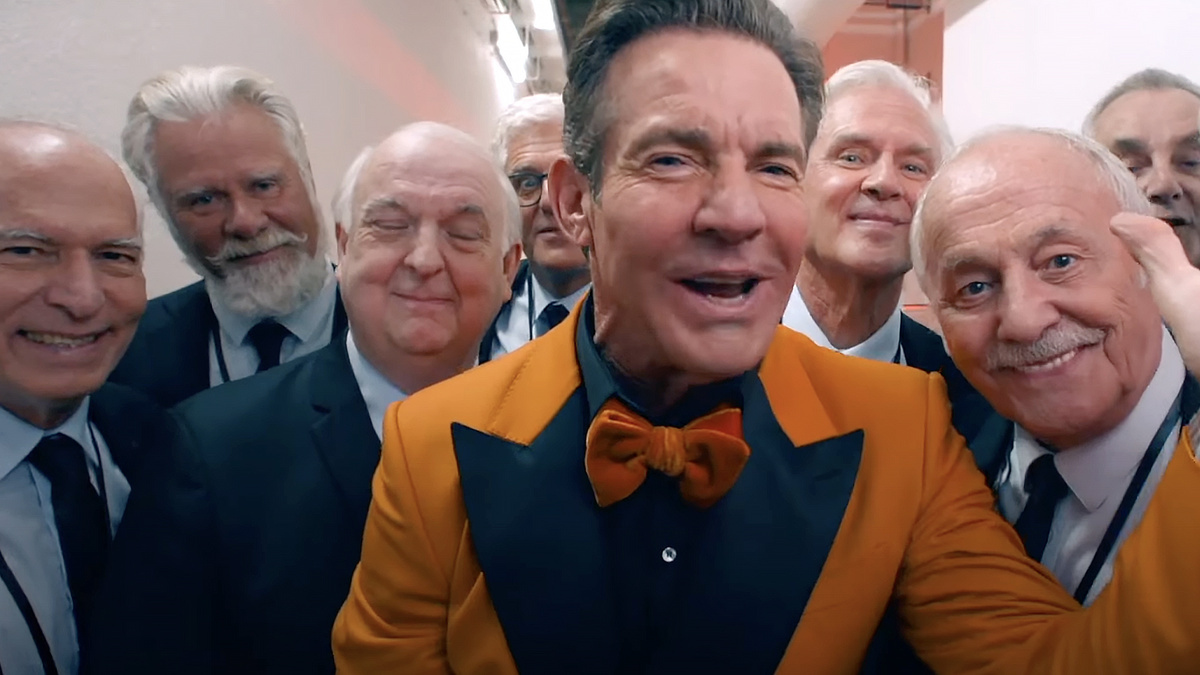 Роль Денниса Куэйда должен был играть Рэй Лиотта. Он уже подписался на этот фильм, но умер.