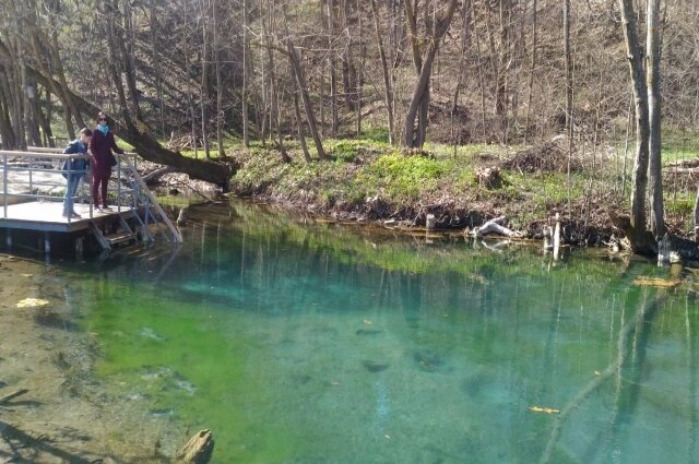   Из-за людей уникальные озера стали терять свой цвет. Фото:  АиФ
