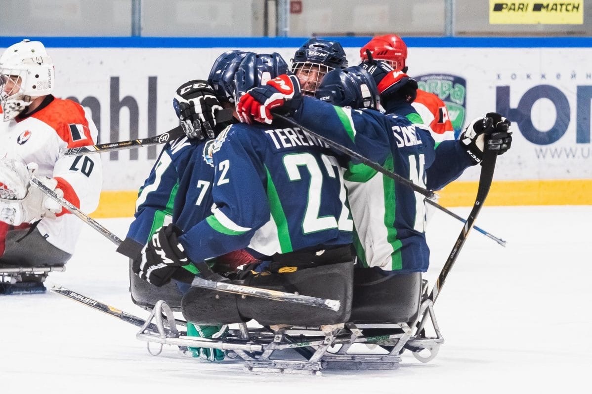    «Югра» одержала победу в стартовом матче домашнего этапа чемпионата России по следж-хоккею
