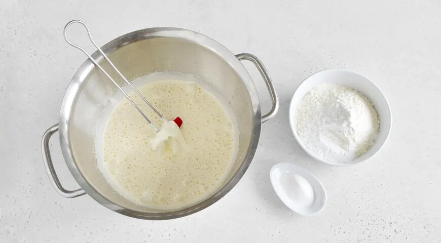   Торт “Сметанник” классический (gastronom.ru)