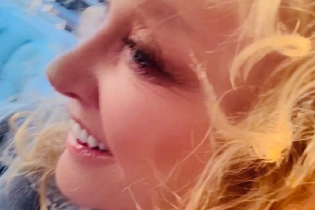 Алла Пугачева сейчас живет на Кипре. Фото: социальные сети.