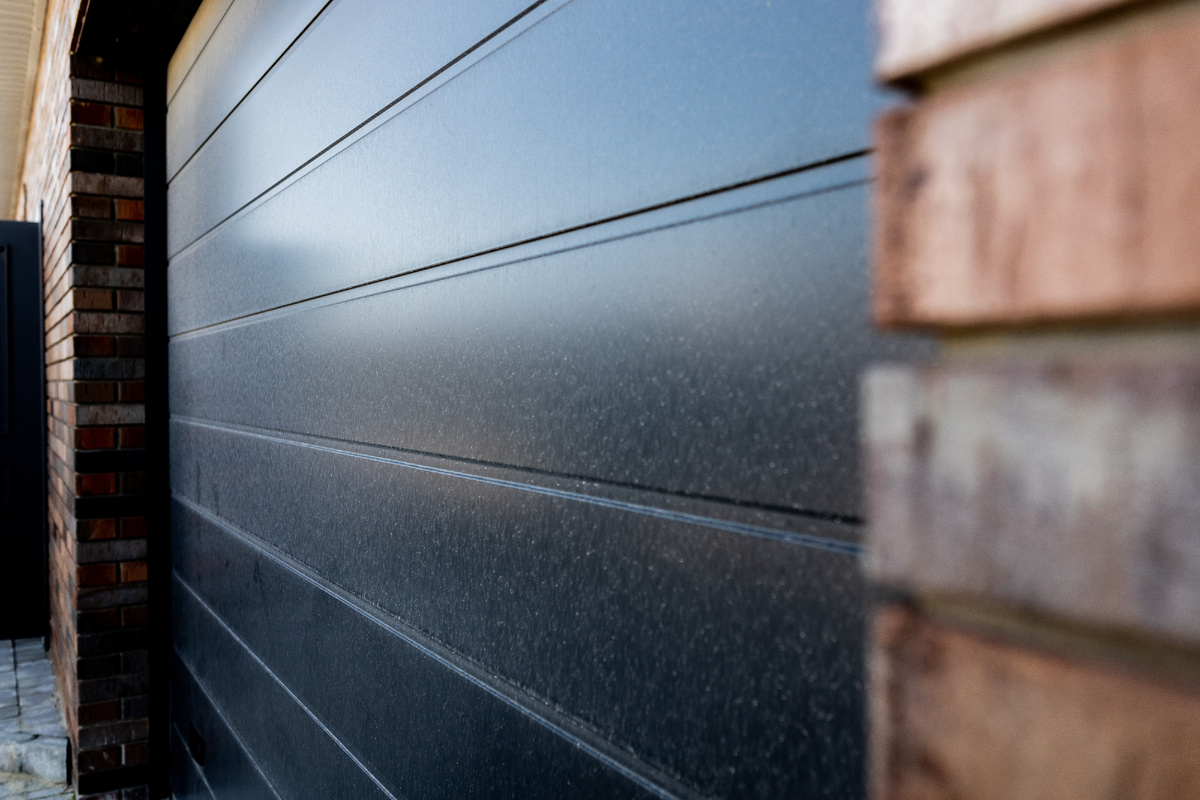 Утепленные ворота.