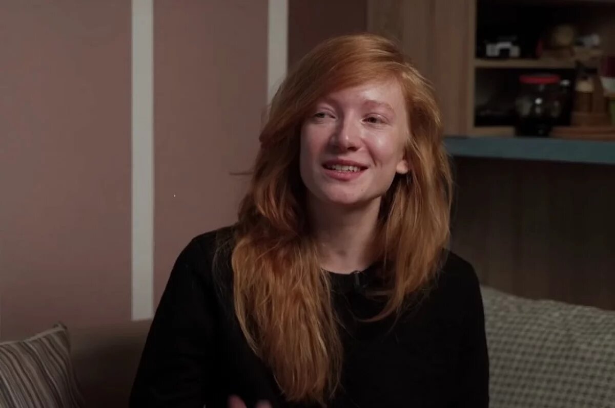    Зарезала мужа.