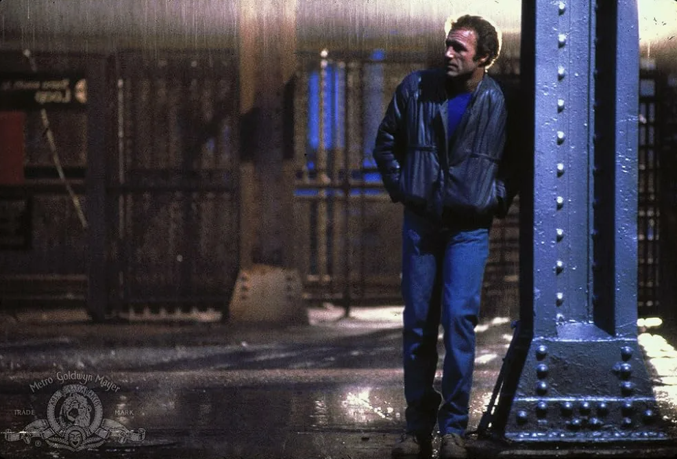 Кадр из фильма "Вор" (1981)