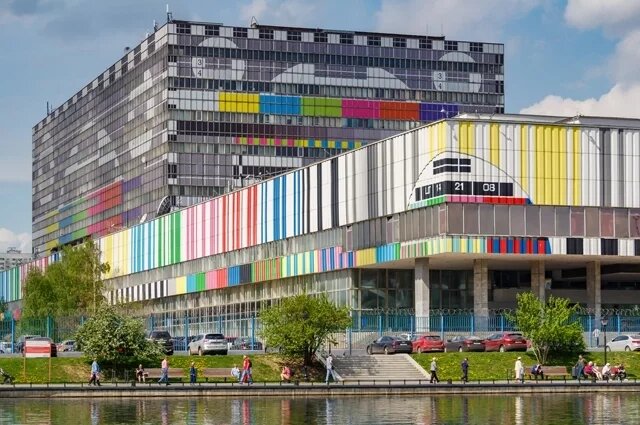    Почему Останкино так называется и стоит ли на останках?