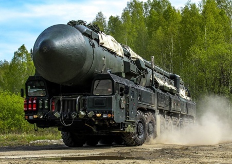    За неделю до выборов президента США РФ провела учения стратегических сил сдерживания