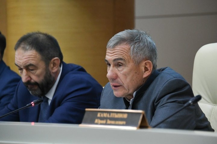 Раис Татарстана призвал сосредоточиться на вопросах и проблемах бизнеса, использовать все меры поддержки и найти внутренние резервы, чтобы реализовать все инвестиционные проекты, начатые в 2024 году. скриншот сайта правительства РТ