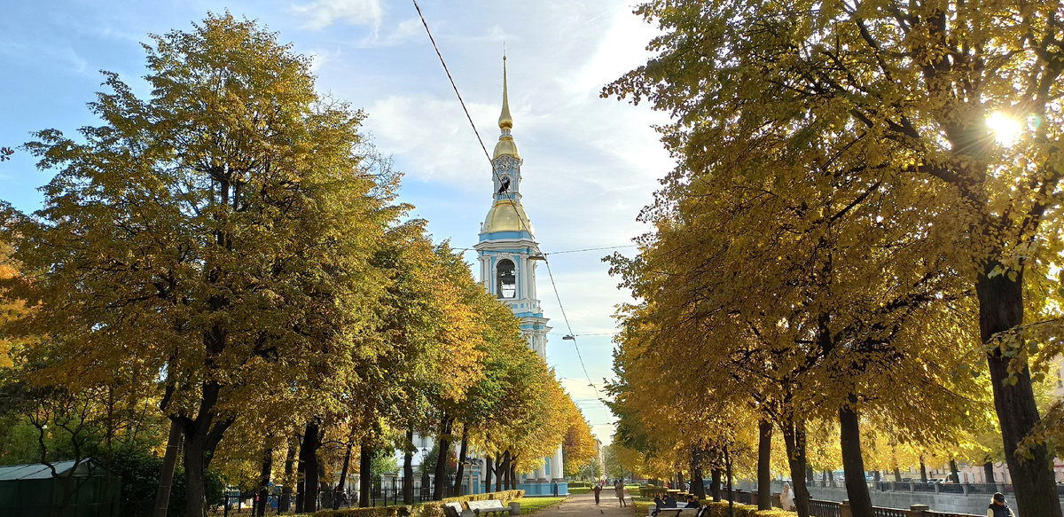 Колокольня Никольского собора. Построена в 1756-1758 гг. Арх С.И. Чевакинский. Листайте дальше