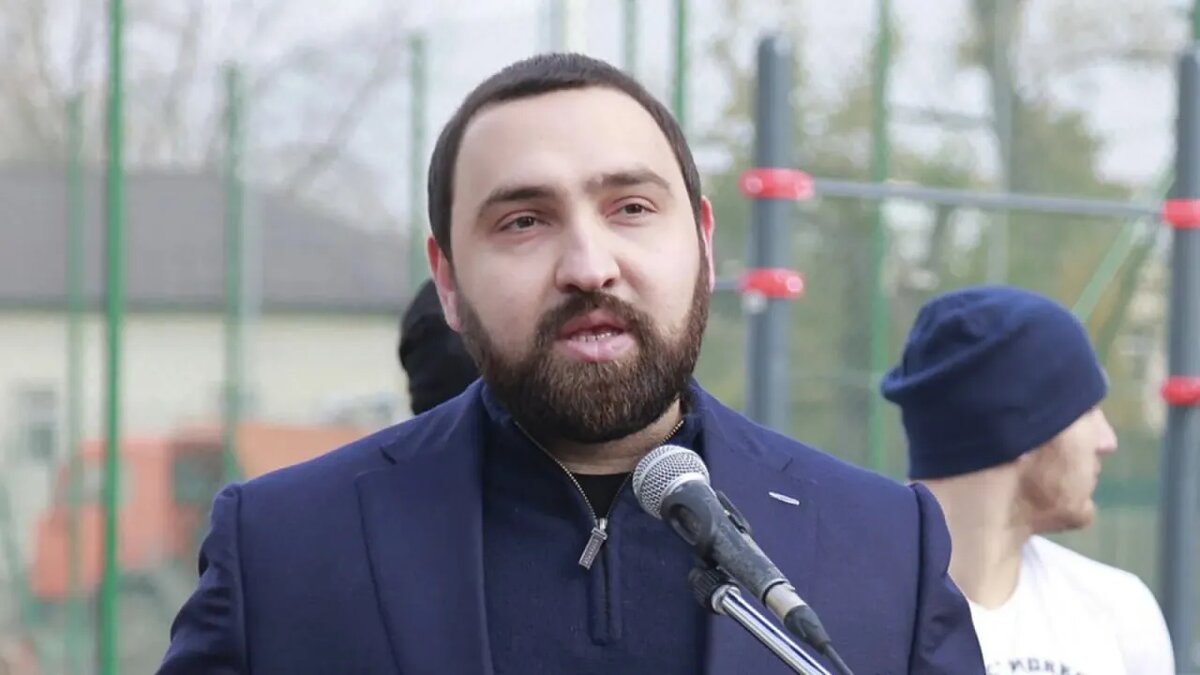    Депутат Госдумы Султан Хамзаев.