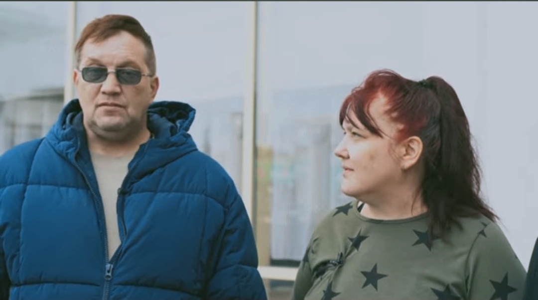 Скриншот из видео. Виталий и Светлана.