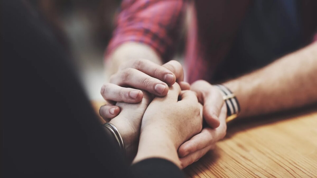 Клиенту необходимо доверять психологу для успеха терапии (из общего доступа)