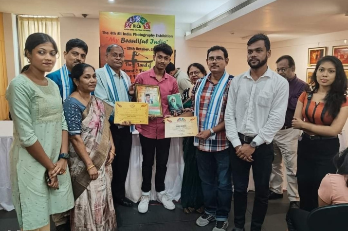 Участники мероприятия. Фото: Празенжит Гош