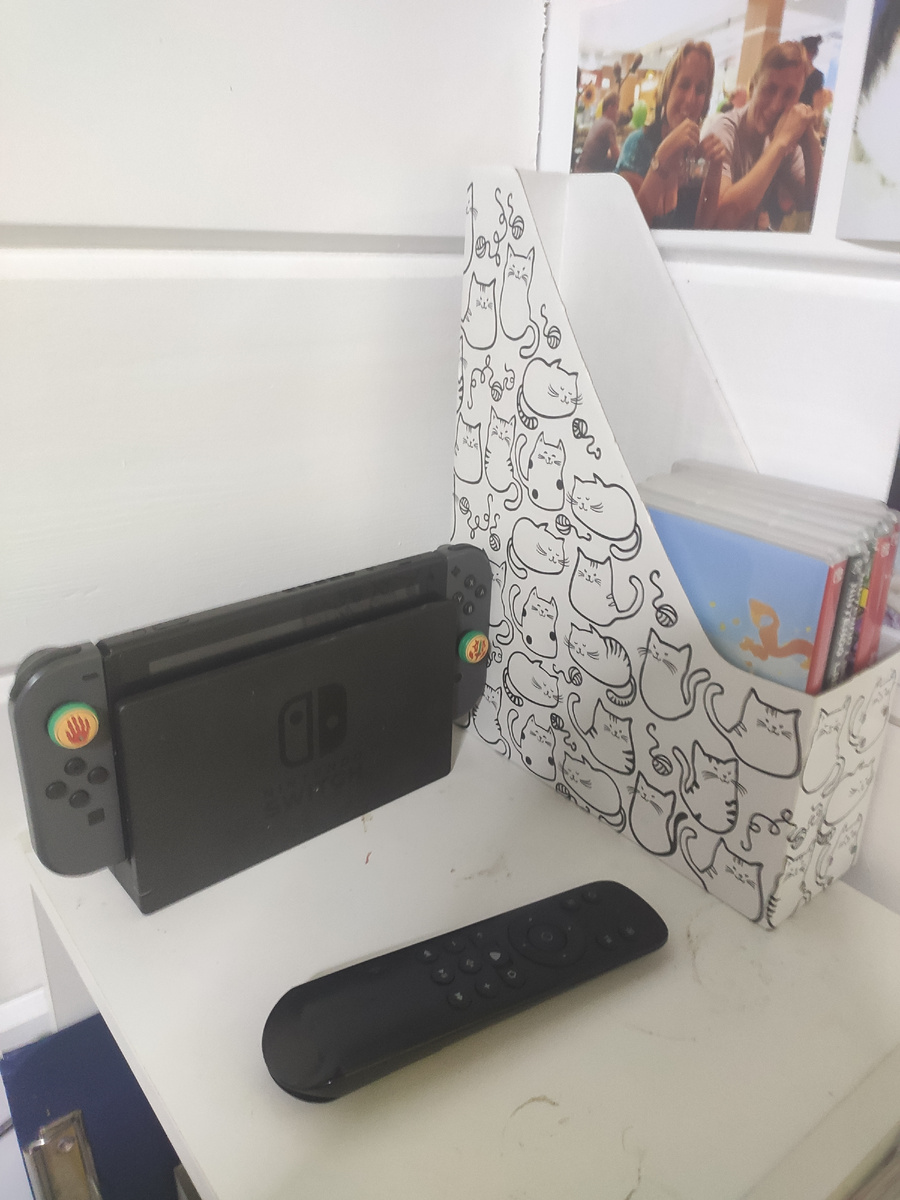 Приставка переехала к Тише в комнат