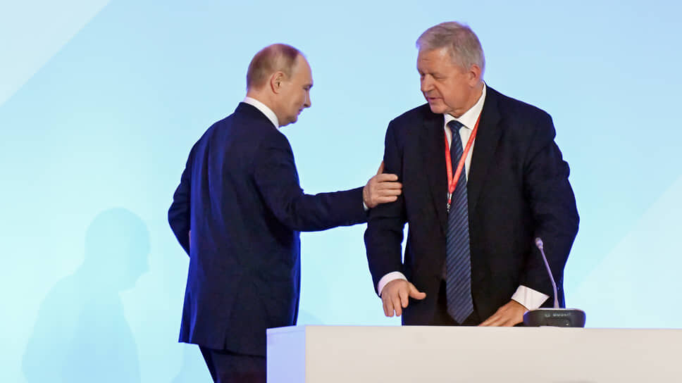 Владимир Путин расценил и заценил Михаила Шмакова.📷Фото: Дмитрий Азаров / Коммерсантъ