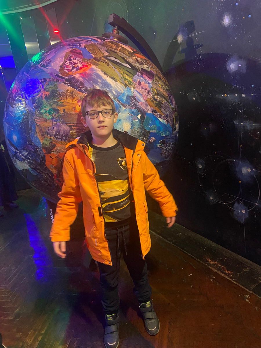 Гигантский паренек вымахал🥰